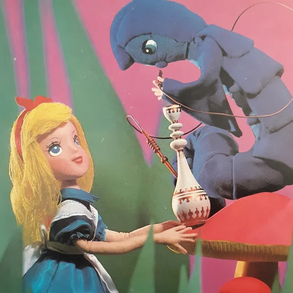 Vintage Collectible Alice In Wonderland - Picture 11 of 16